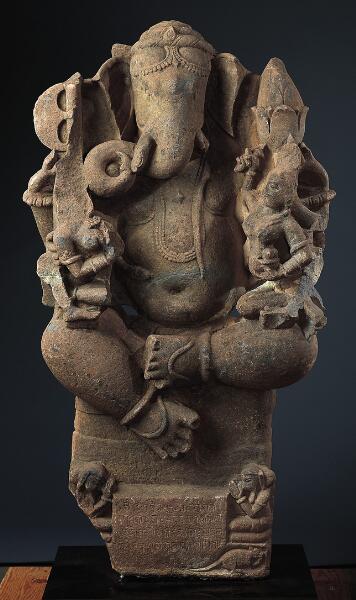 Ganesha with Siddhi and Buddhi