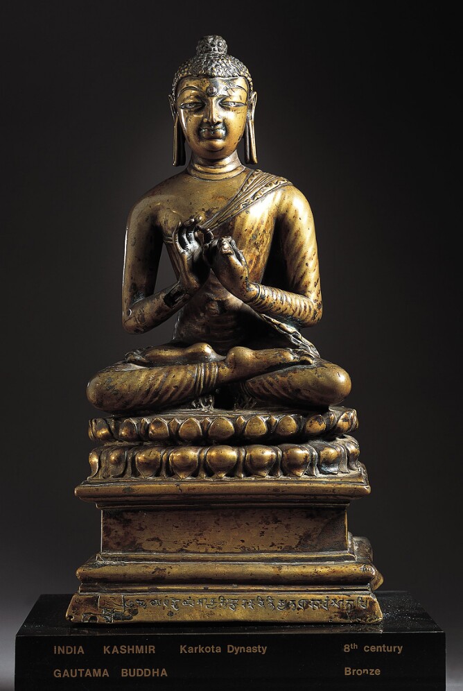 Preaching Buddha